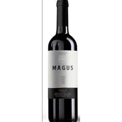 VINO MAGUS TINTO ROBLE